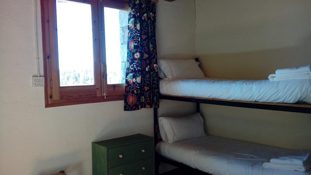 Refugi Cap Del Rec Hostel Lles Εξωτερικό φωτογραφία