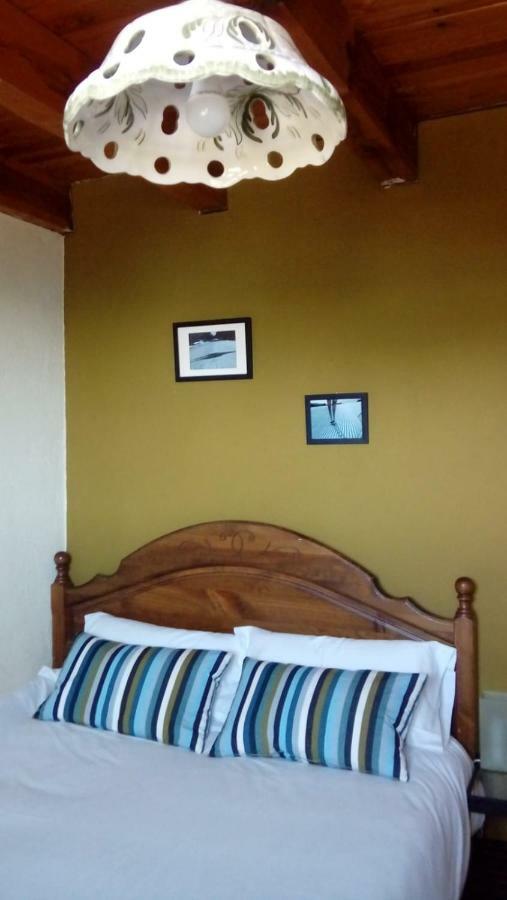 Refugi Cap Del Rec Hostel Lles Εξωτερικό φωτογραφία